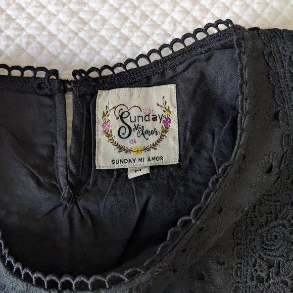 Sunday Mi Amore Eyelet Lace Boho Cotton crochet Dress - Picture 9 of 11